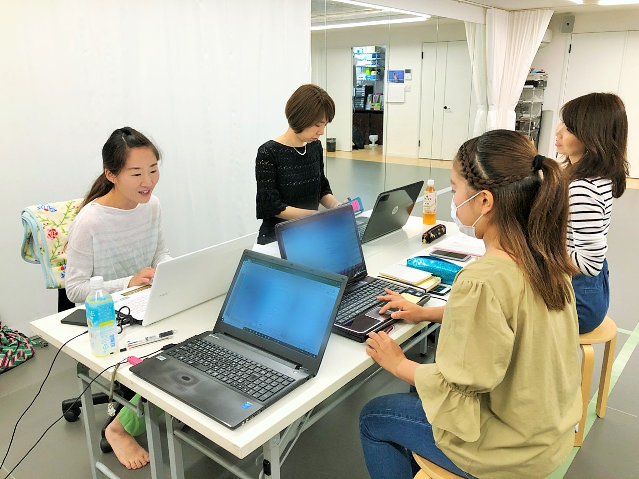 Stars Smileyの意外な一面！？　月例全社ミーティングを大切にしているワケ。