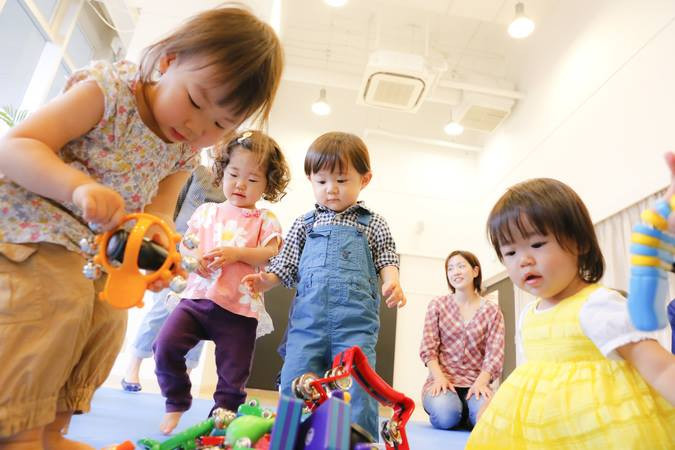 【Smiley House提携レッスン】0歳からの音楽プログラム「Music Together Allegro」 のご案内