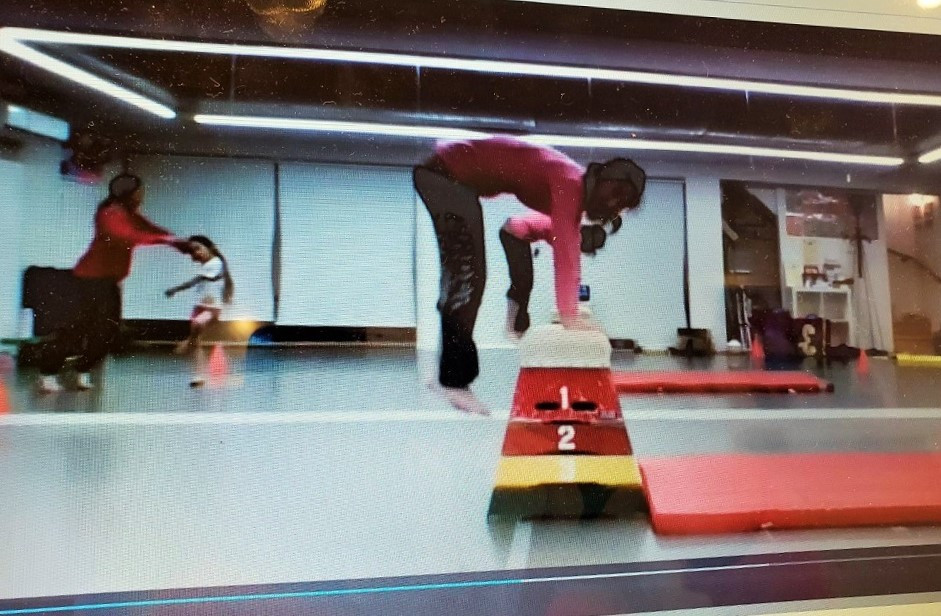 オンラインレッスン　チアダンス