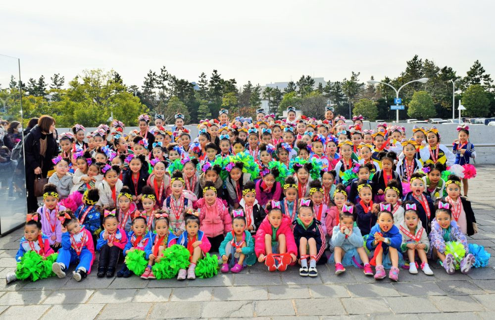 ダンスドリルの集合写真