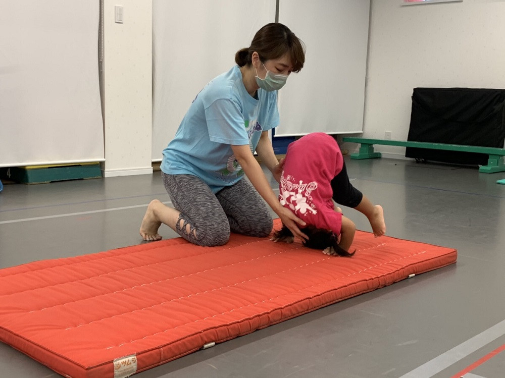 ベビーチア　親子体操