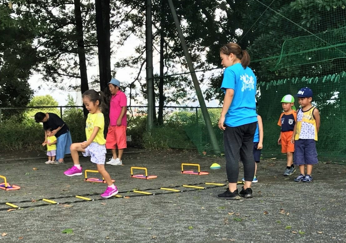 かけっこ教室のラダートレーニング