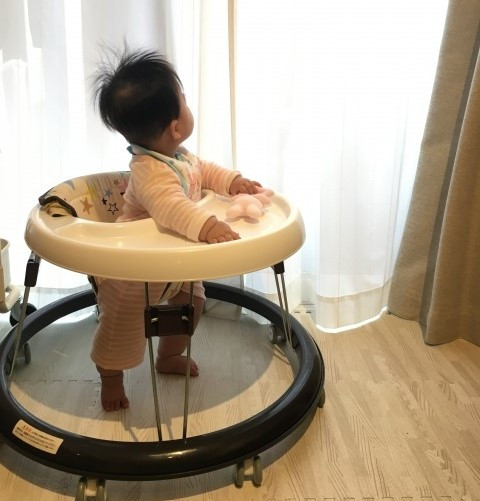 【for Baby】使わないで、赤ちゃんの歩行器。ハイハイで体幹を鍛えよう！
