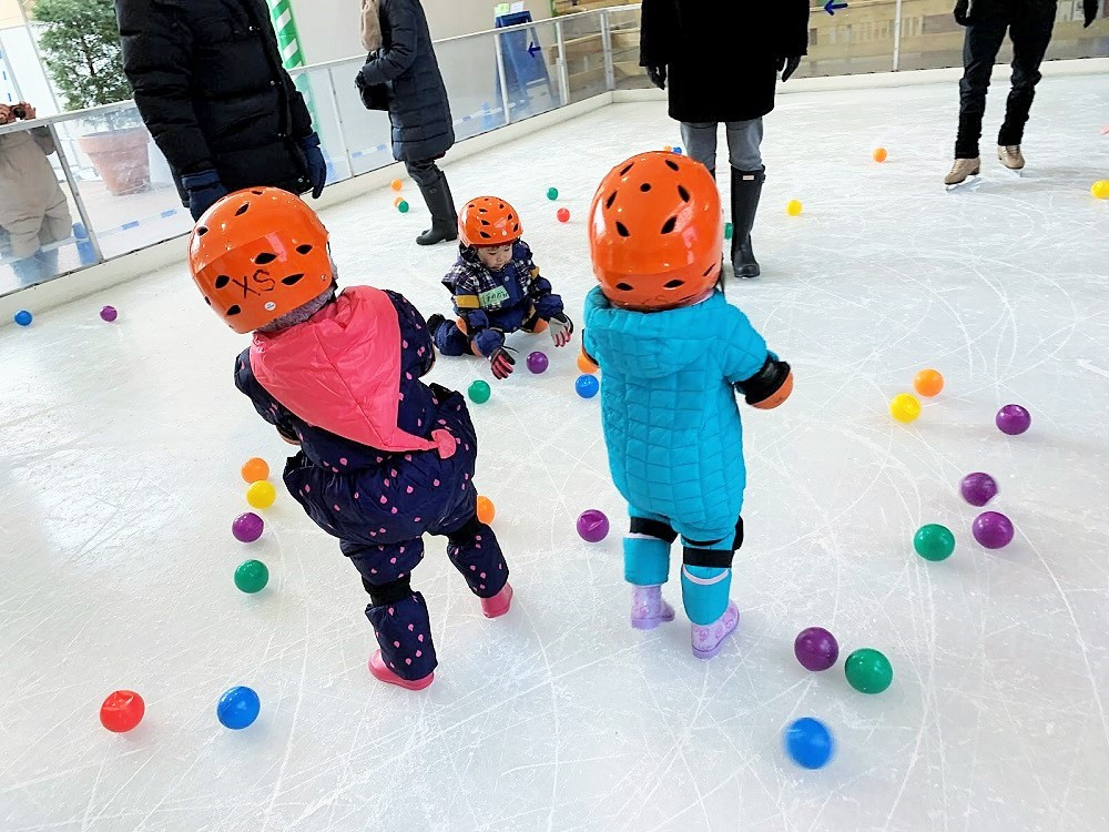 長靴でスケート教室