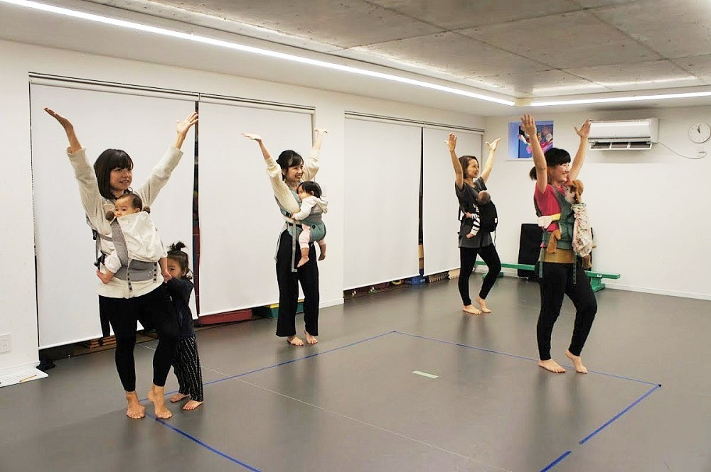 【募集終了】1/25・2/22、Smiley Houseで開催！　産後エクササイズ＆赤ちゃんのはじめての運動「ベビーダンス 」♪