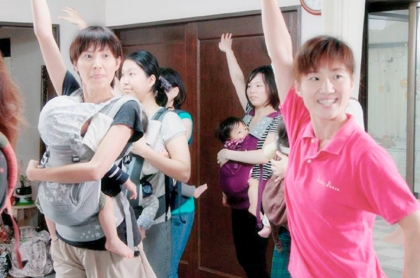 【募集は終了しました！】新Smiley Houseにて開催！　「ベビーダンス 」５月＆６月 のレッスンのご案内♪