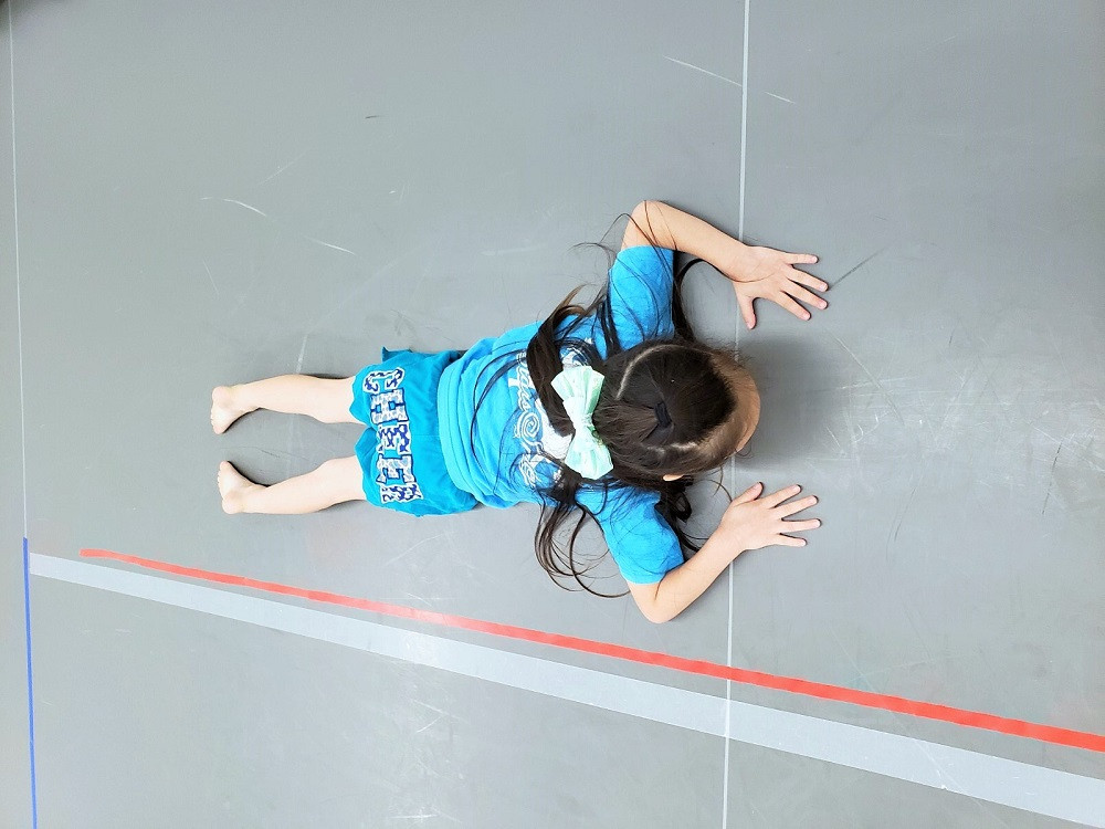 動物なりきりあそび　へび